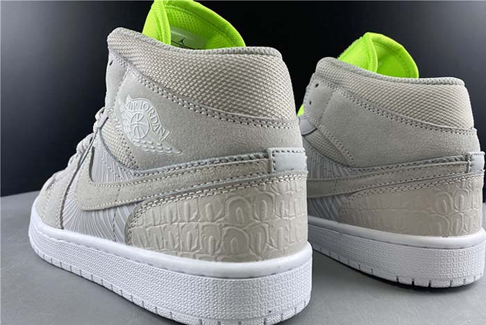 Air Jordan 1 Mid