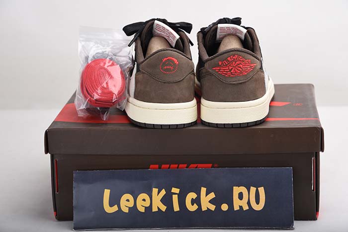 TRAVIS SCOTT AIR JORDAN 1 LOW DARK MOCHA CQ4277-001