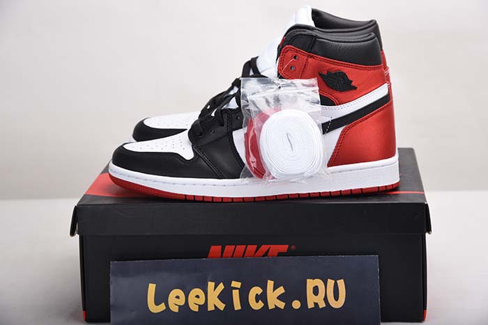 JORDAN 1 RETRO HIGH SATIN BLACK TOE - CD0461-016