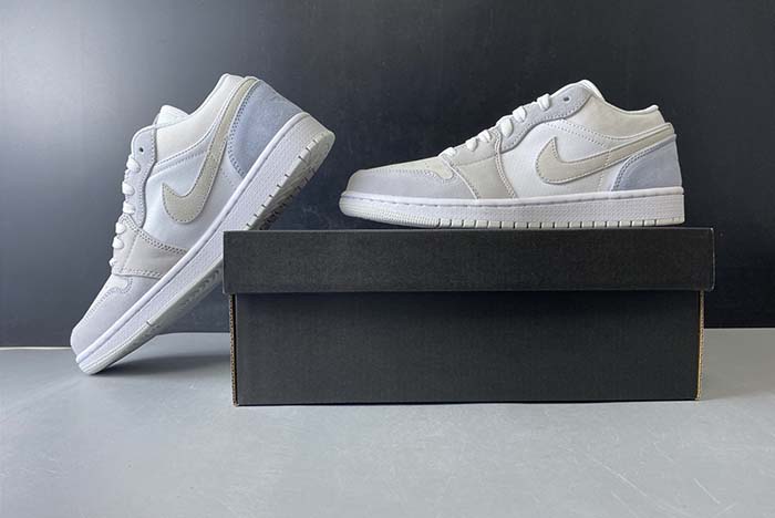 AIR JORDAN 1 LOW “SKY GREY” CV3043-100