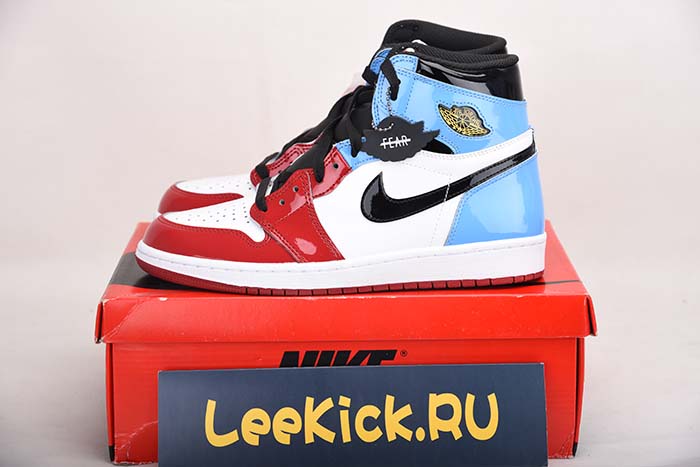JORDAN 1 RETRO HIGH FEARLESS UNC CHICAGO - CK5666-100