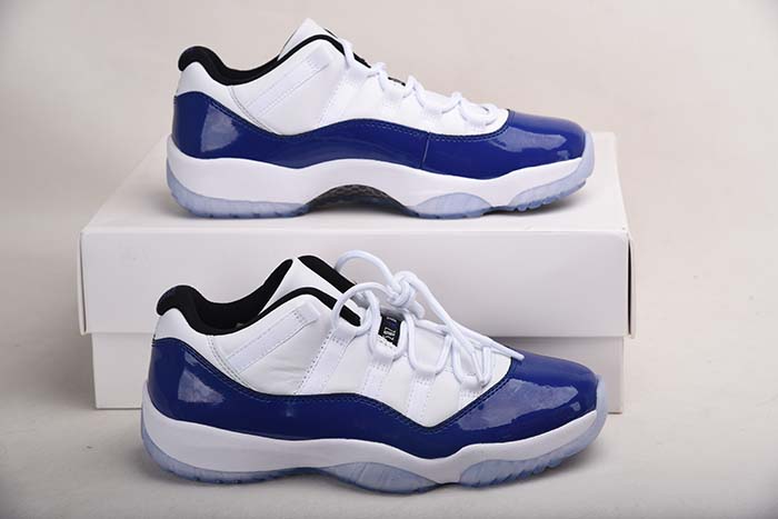 AIR JORDAN 11 LOW WMNS “CONCORD” AH7860-100