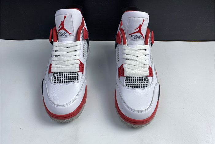 Air Jordan 4 “Fire Red” DC7770-160