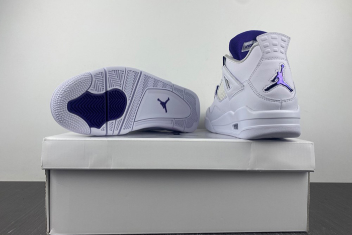 Air Jordan 4 “Pure Money” CT8527-115