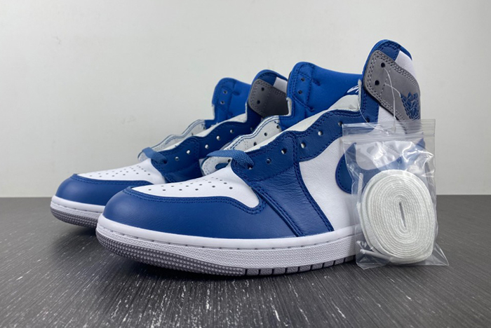 Air Jordan 1 High OG “True Blue” DZ5485-410