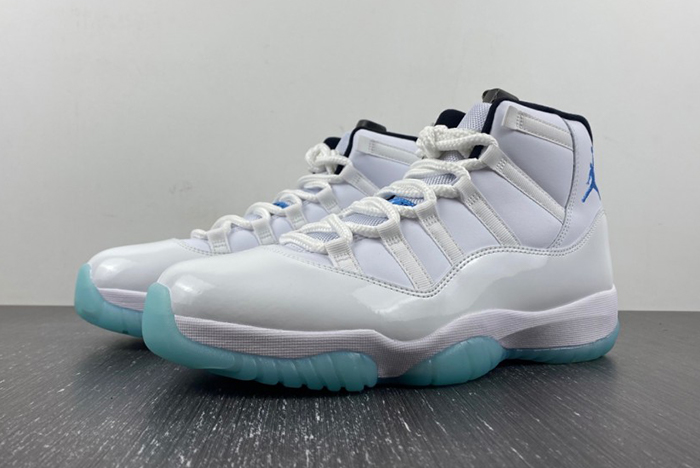 Air Jordan 11 