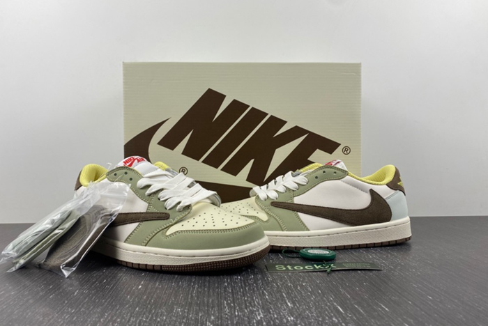Travis Scott x Air Jordan 1 Low white green brown