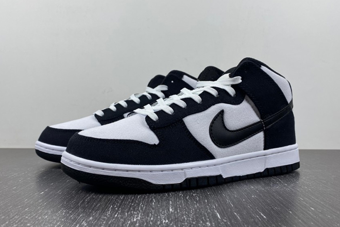 Nike Dunk Mid black and white