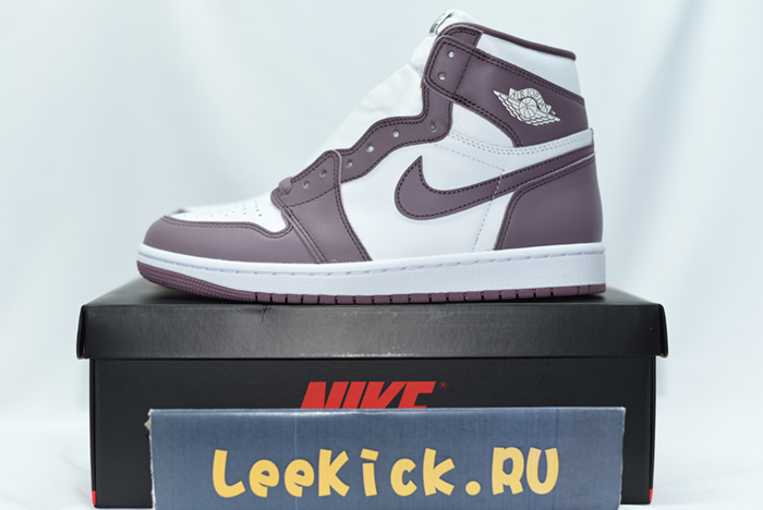 Air Jordan 1 High OG “Mauve” DZ5485-105