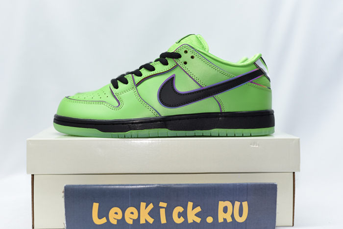 The Powerpuff Girls x Nike SB Dunk Low Green