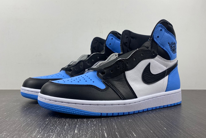Air Jordan 1 Retro High OG UNC Toe DZ5485-400
