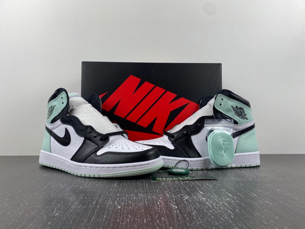 Air Jordan 1 Retro High OG NRG 861428-100