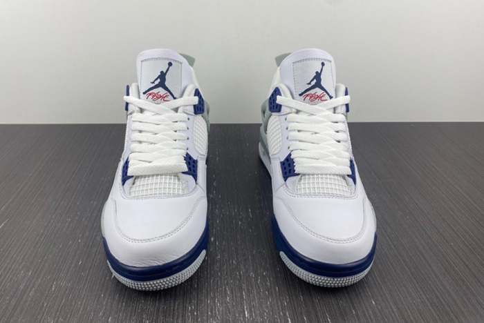 Air Jordan 4 