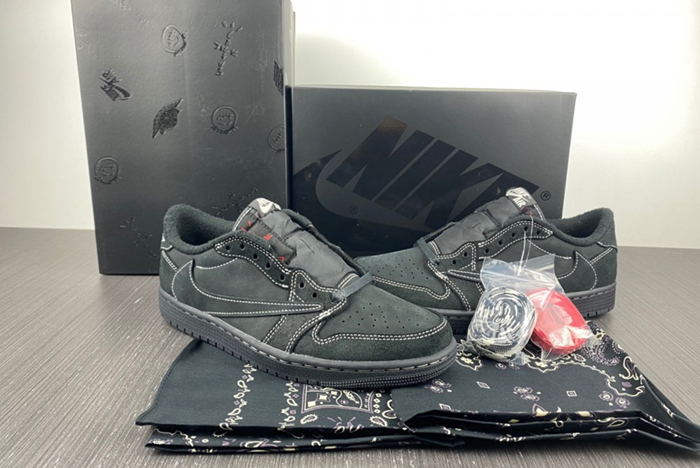 Travis Scott x Air Jordan 1 Low OG DM7866-001