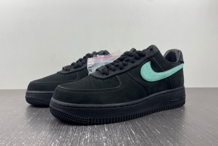 T*f*ny & co. x nike air force 1 low dz1382-001