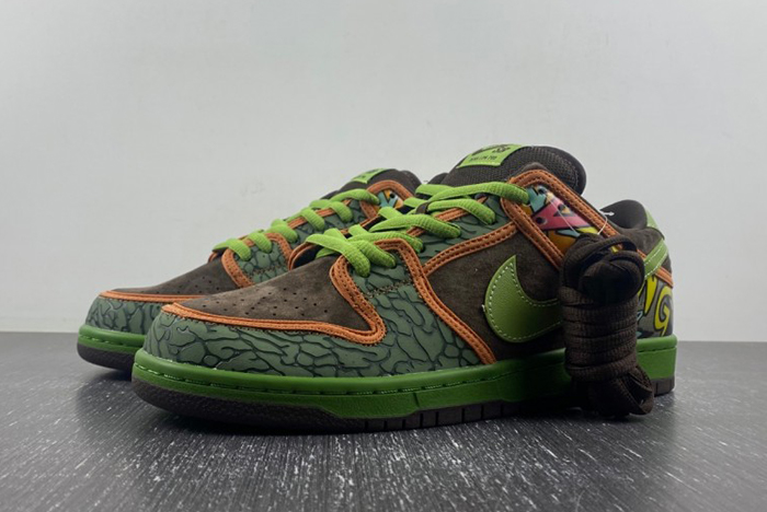 Nike SB Dunk Low “De La Soul”789841-332
