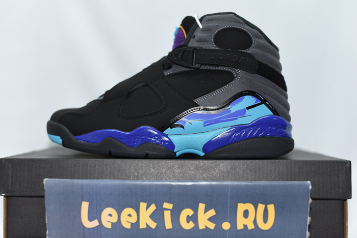 Air Jordan 8 “Aqua”305381-025