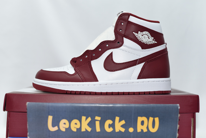 Air Jordan 1 High OG “Team Red”