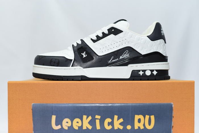 L&&V trainer Black