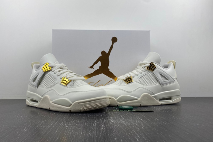 Air Jordan 4 “Metallic Gold”