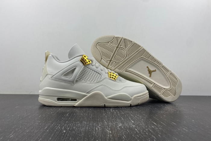 Air Jordan 4 “Metallic Gold”