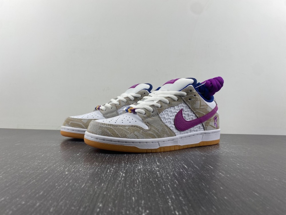 Rayssa Leal x Nike Dunk SB Low FZ5251-001