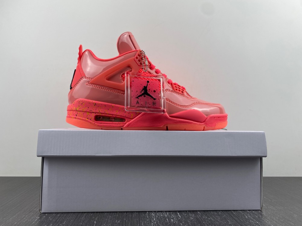 Air Jordan 4 Retro NRG WMNS 