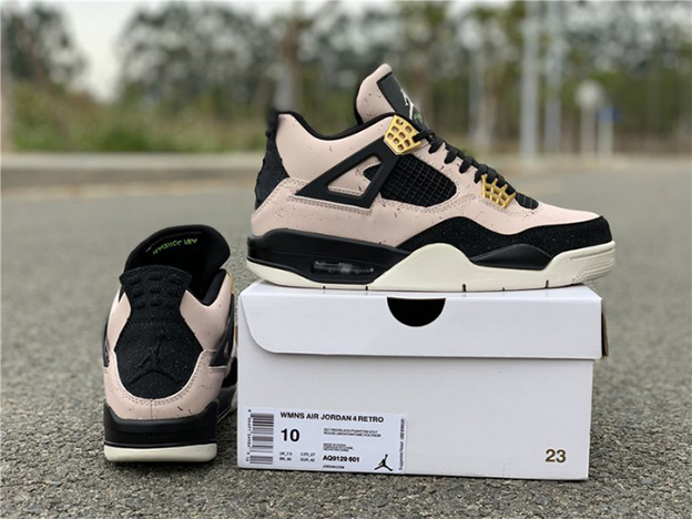Air Jordan 4 WMNS 