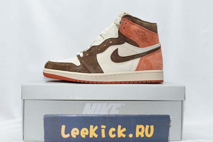 Air Jordan 1 High OG WMNS “Dusted Clay”