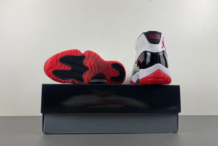 Air Jordan 11 black red CT8012-106