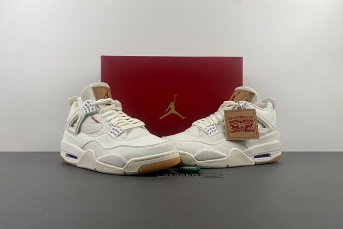 Levi’s x Air Jordan 4 “White”