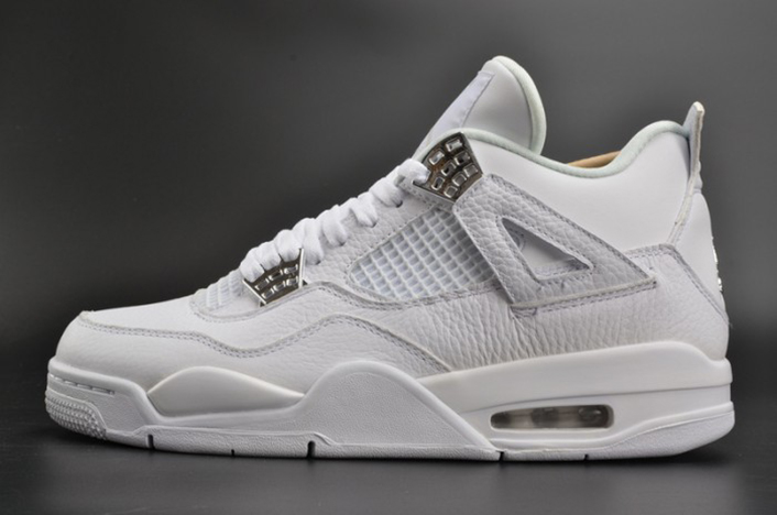 Air Jordan 4 Retro